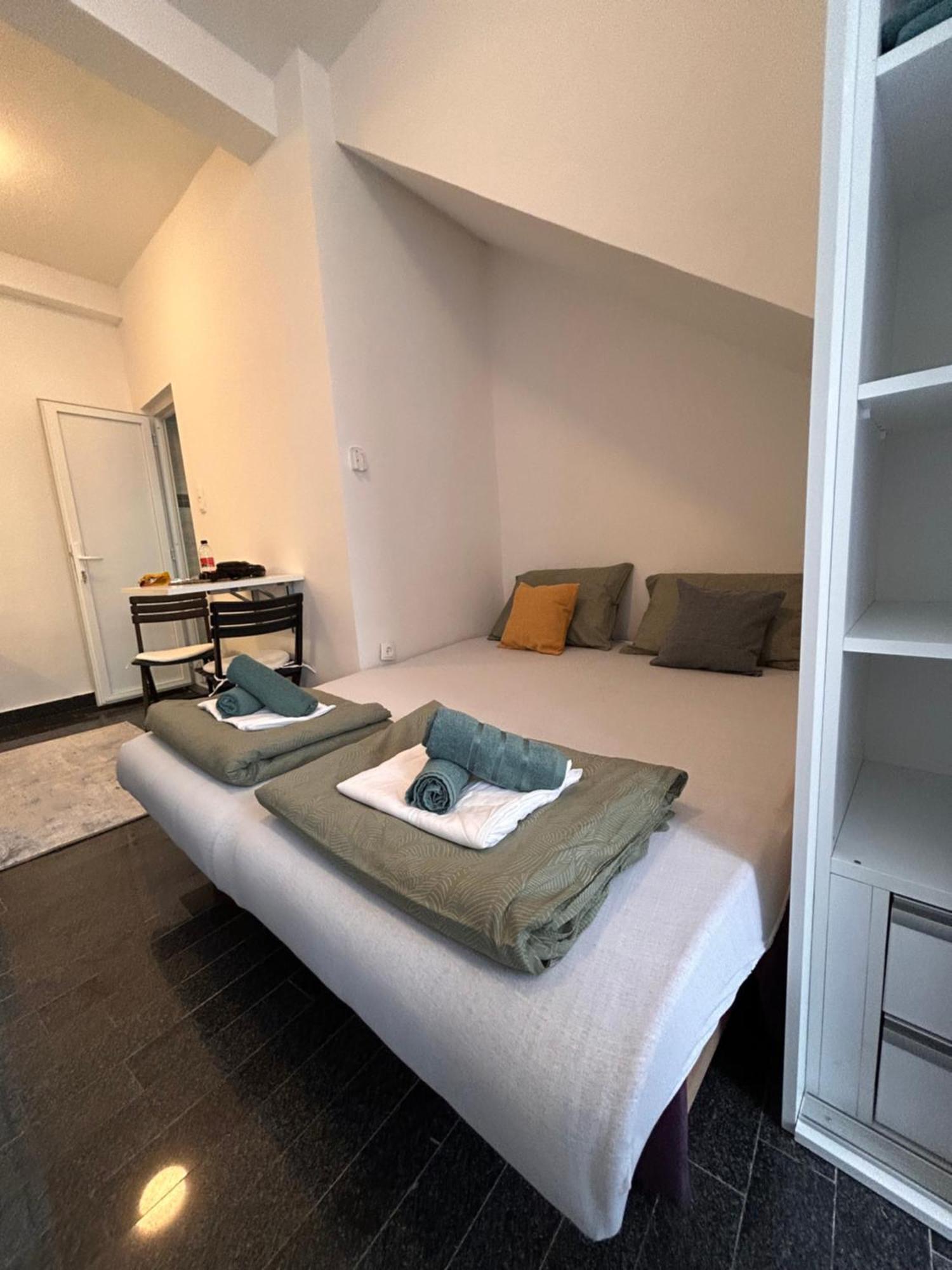 Apartments City Zone Mostar Buitenkant foto